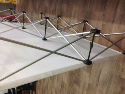Pop-up stend mõõdus 2250 x 2250 mm